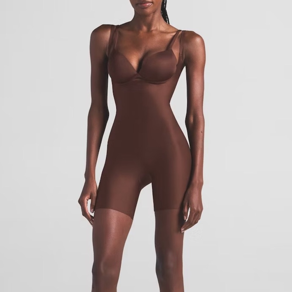 NWT Skims Body Butt Lifting Open Bust Padded Bodysuit in Cocoa Size XL - Picture 3 of 13